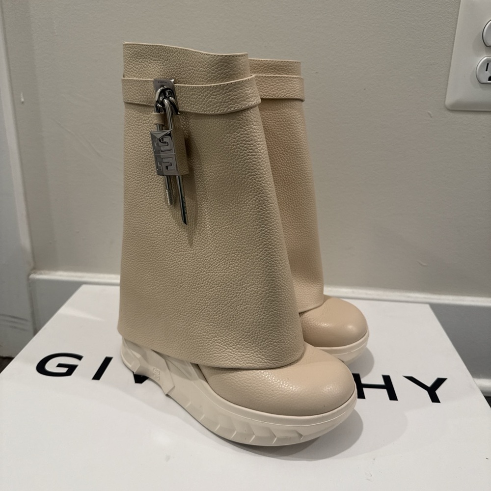 GIVENCHY Shark Lock Biker ankle boots in grained leather